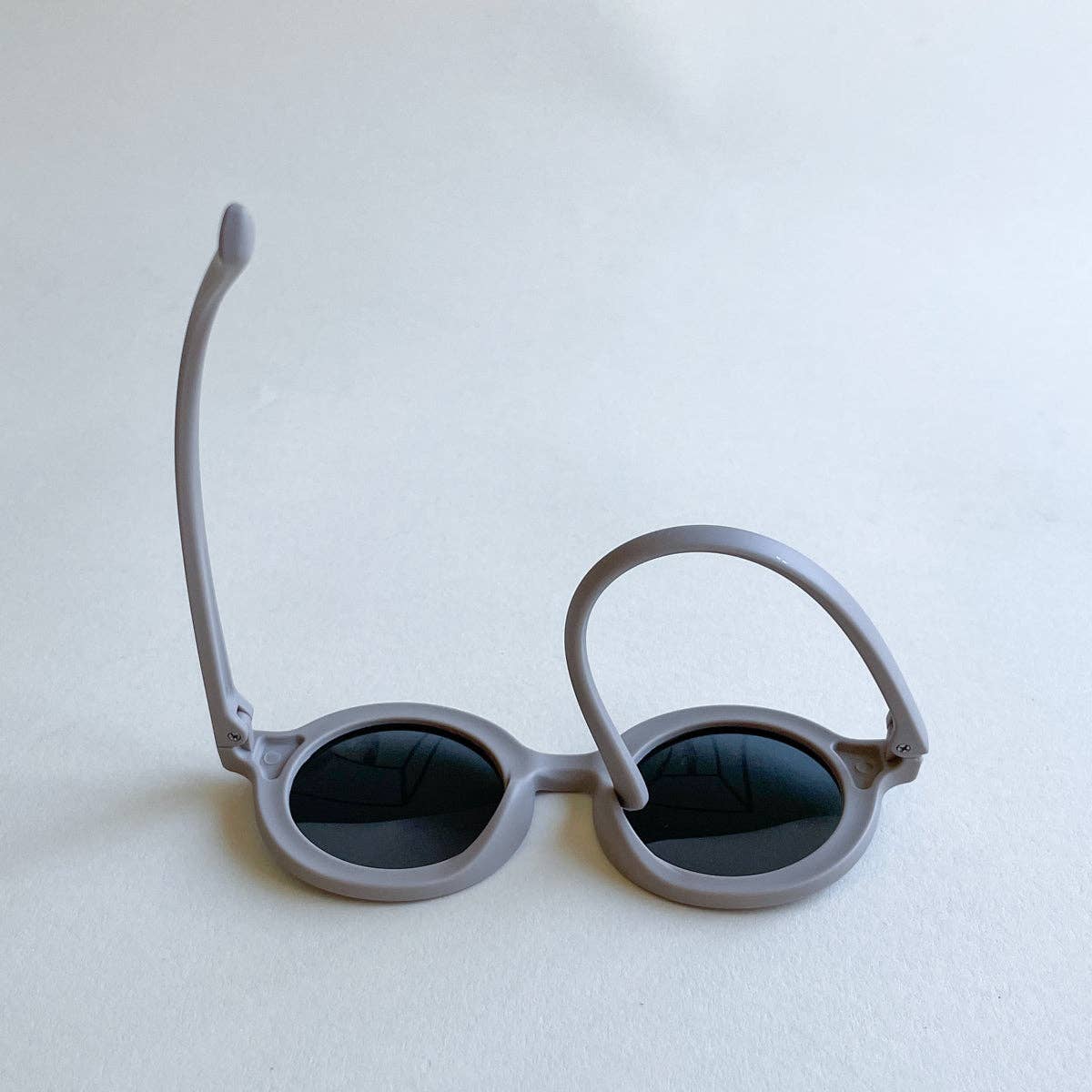 Flexible, Resistant & Polarized UV 400 Kids Sunglasses