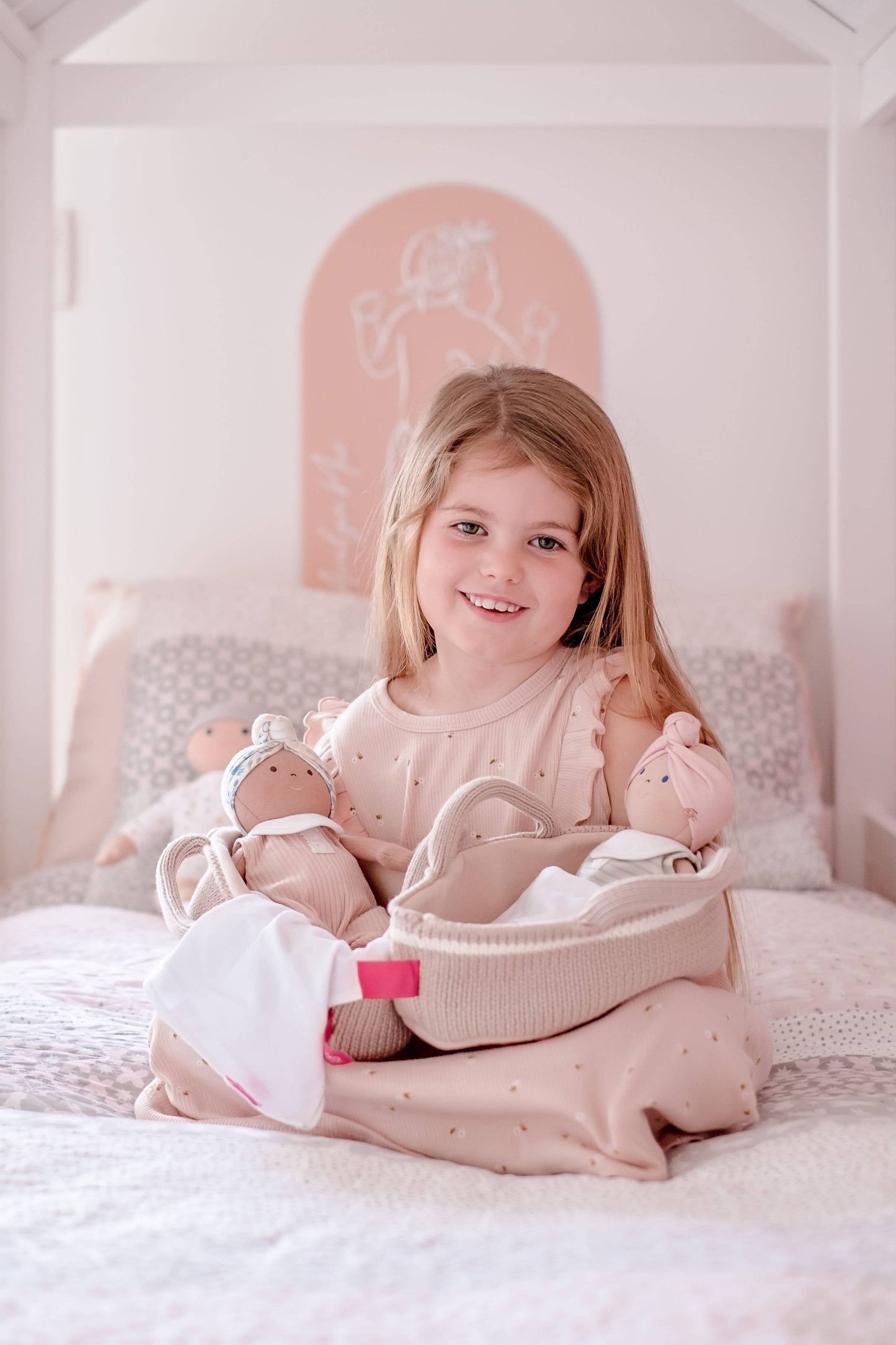 Knitted Carry Cot and baby (sold out)